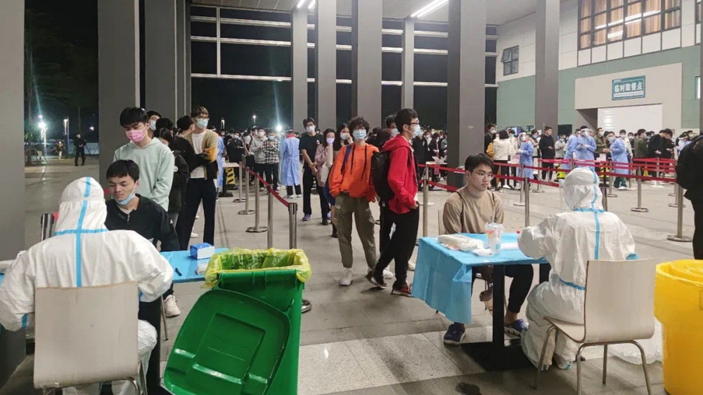 致敬火線戰(zhàn)疫的TA們：感謝你，辛苦了
