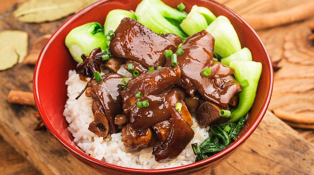 療愈心靈的，可能只是一份平凡的豬腳飯